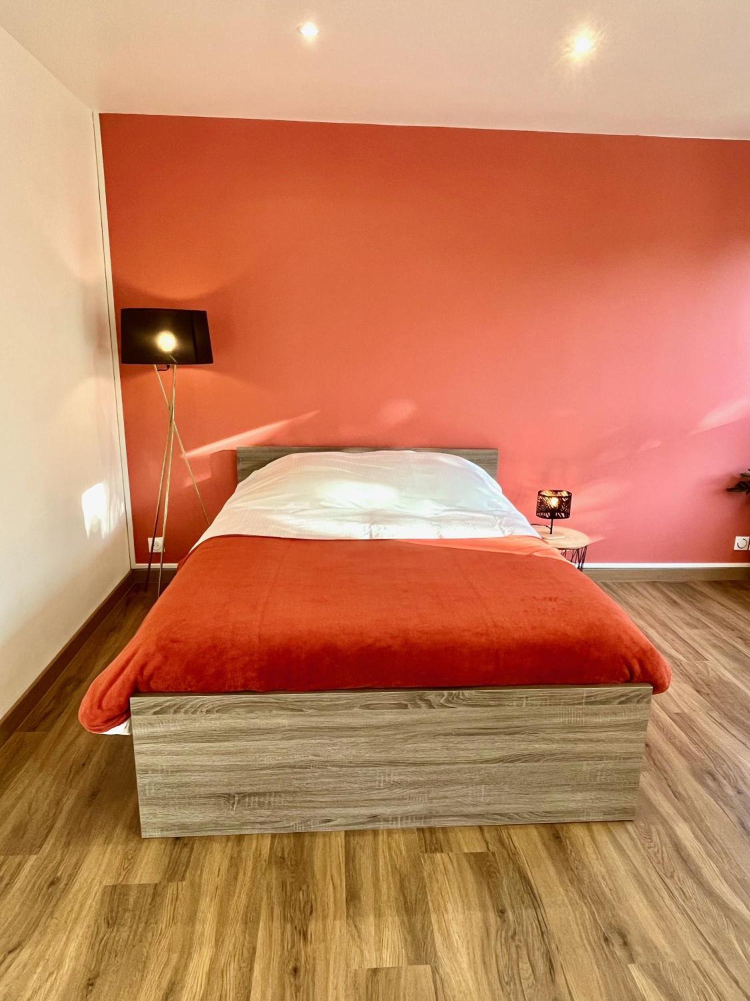 Charmant Studio + Parking Prive Caen Dış mekan fotoğraf