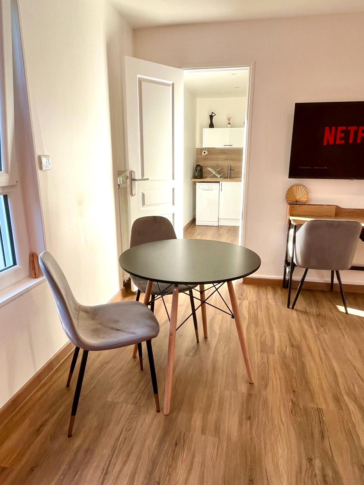 Charmant Studio + Parking Prive Caen Dış mekan fotoğraf