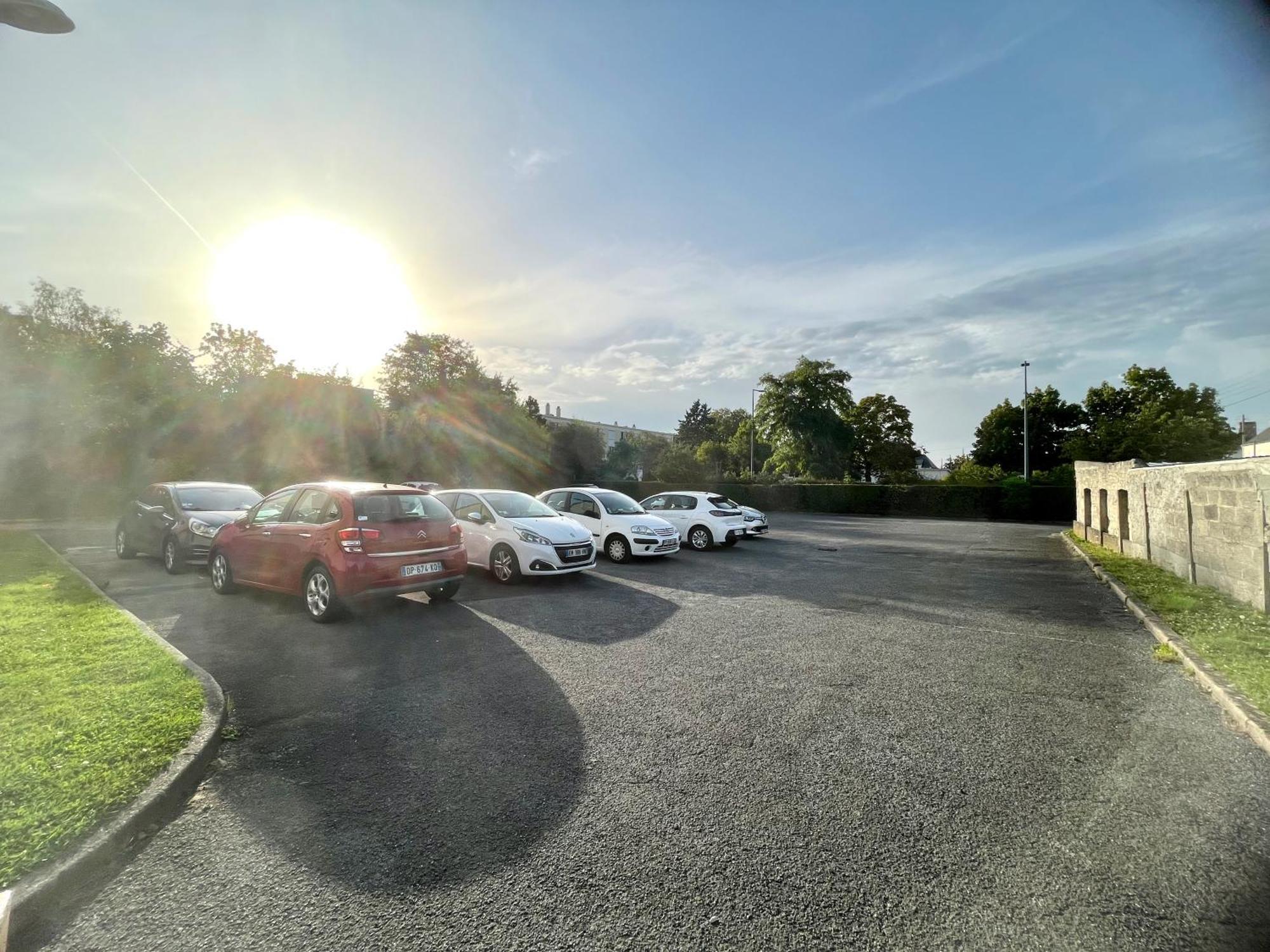 Charmant Studio + Parking Prive Caen Dış mekan fotoğraf